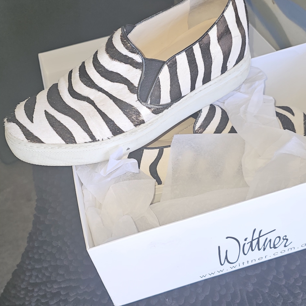 Shoes - Picture 3 of 6
